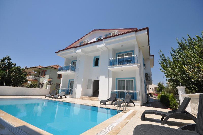Manolya Apart Hotel Fethiye Bagian luar foto